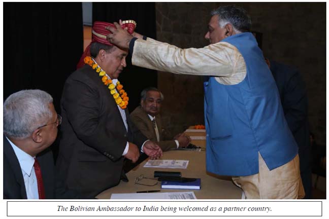The Bolivian Ambassador to India being welcomed as a partner country.